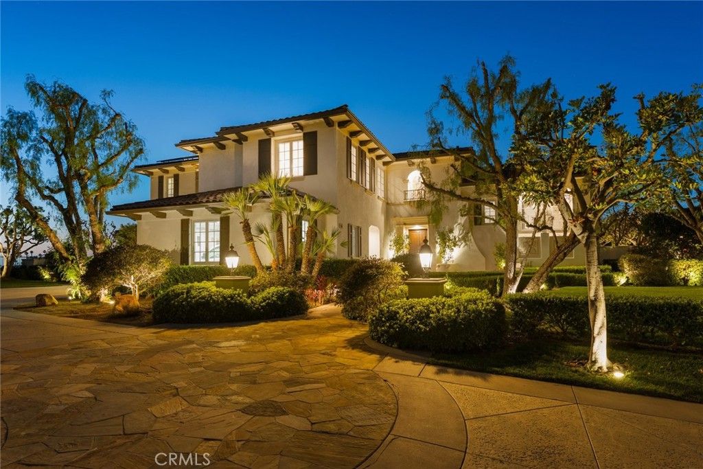 Photo of 11765 Riehl Ave, Tustin, CA 92782 (MLS # OC26043698)