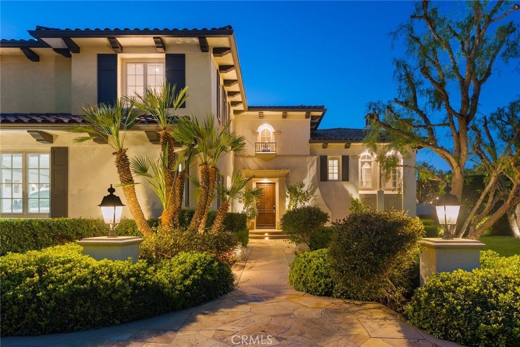 Photo of 11765 Riehl Ave, Tustin, CA 92782 (MLS # OC26043698)