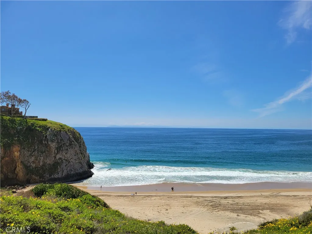 Newport Beach, California 92660, United States, 3 Bedrooms Bedrooms, ,3 BathroomsBathrooms,Residential,Active,162405