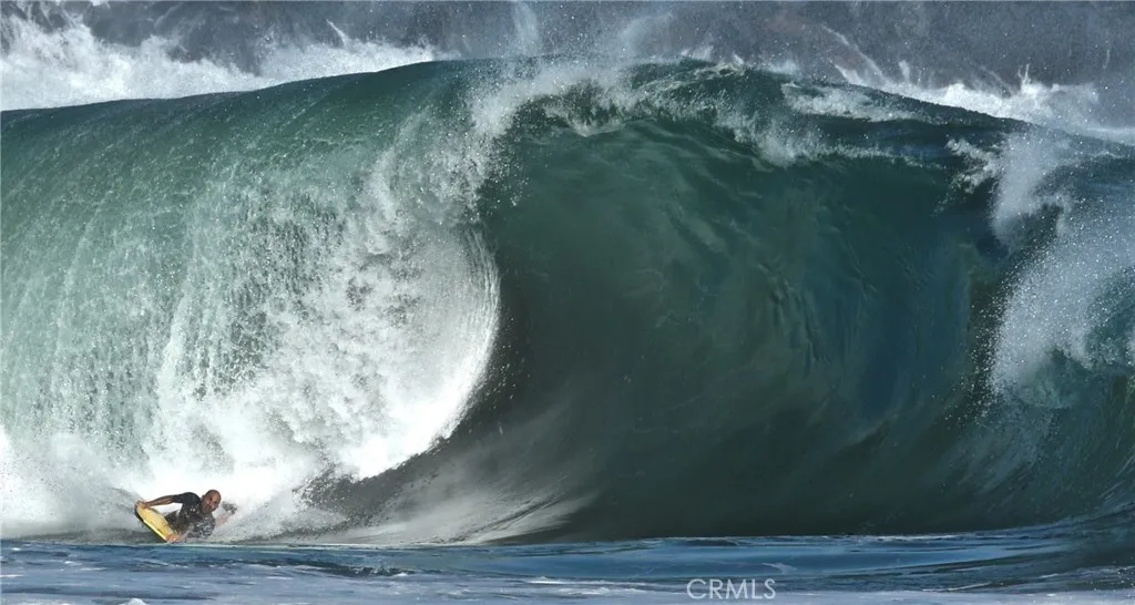 Newport Beach, California 92660, United States, 3 Bedrooms Bedrooms, ,3 BathroomsBathrooms,Residential,Active,162405