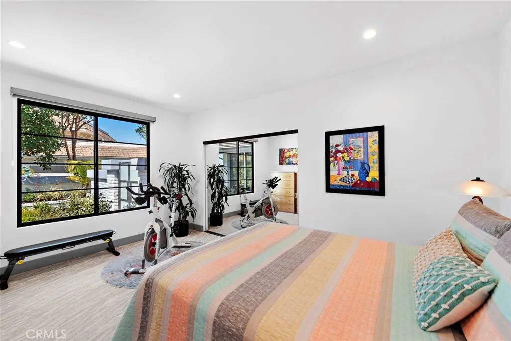 Newport Beach, California 92660, United States, 3 Bedrooms Bedrooms, ,3 BathroomsBathrooms,Residential,Active,162405