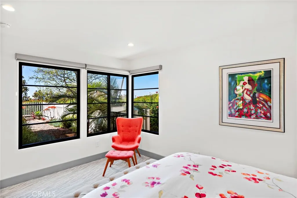 Newport Beach, California 92660, United States, 3 Bedrooms Bedrooms, ,3 BathroomsBathrooms,Residential,Active,162405