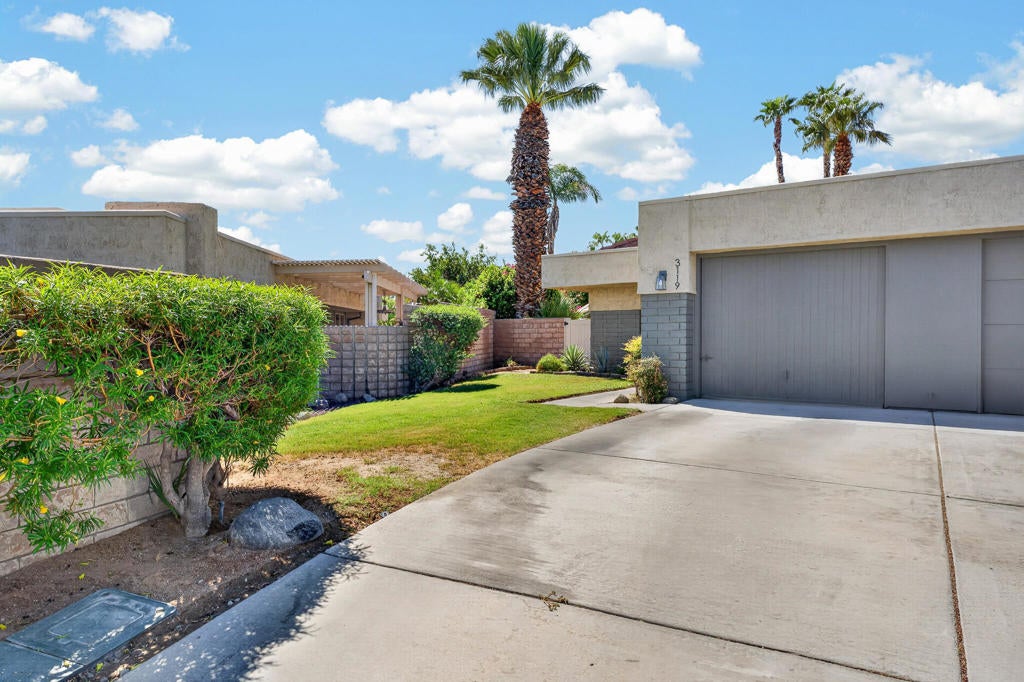 3119 Sunflower Loop N