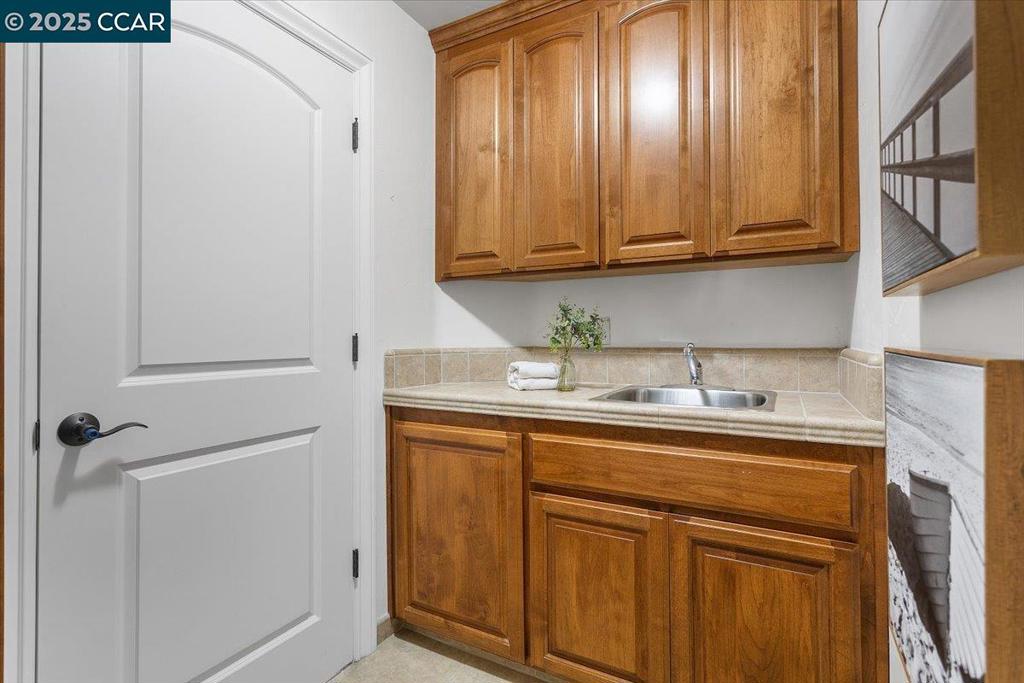 CHABOT ESTATES - Residential