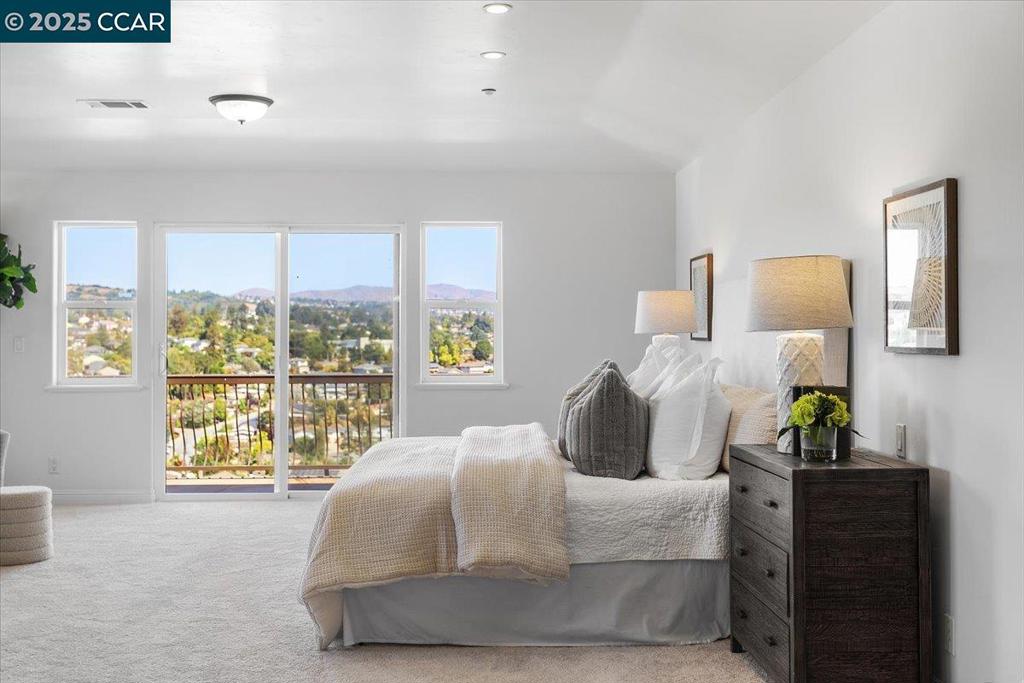 CHABOT ESTATES - Residential