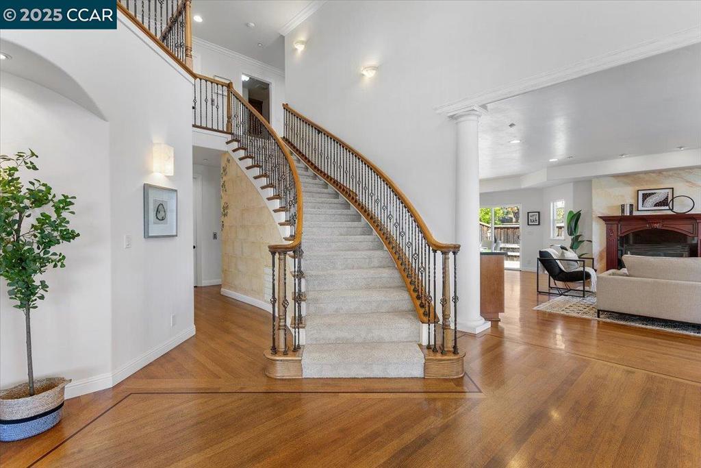 CHABOT ESTATES - Residential