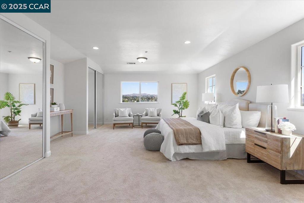 CHABOT ESTATES - Residential