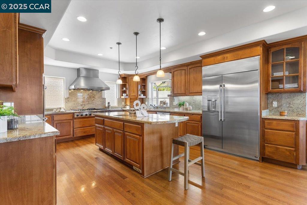 CHABOT ESTATES - Residential
