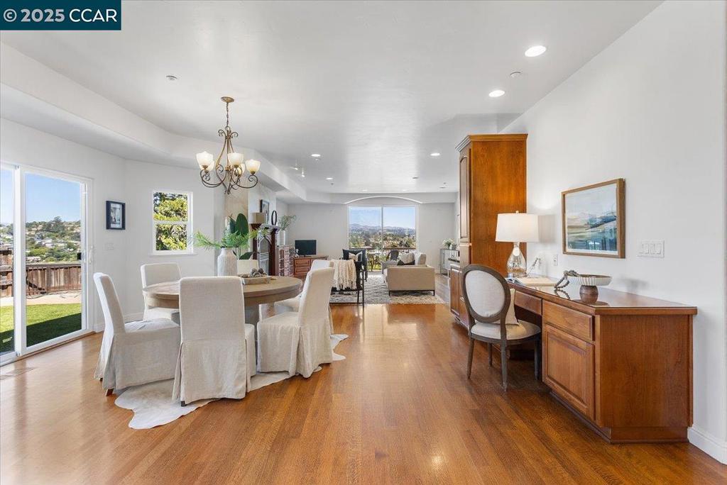 CHABOT ESTATES - Residential