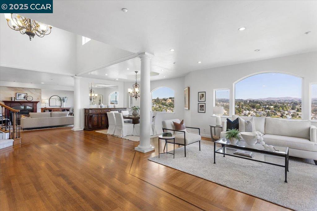 CHABOT ESTATES - Residential