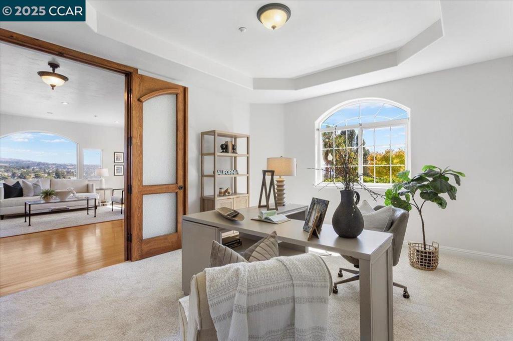 CHABOT ESTATES - Residential