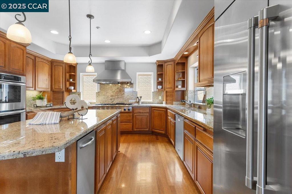 CHABOT ESTATES - Residential