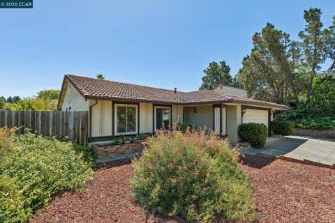 Photo of 192 Sunrise Way WAY, Vallejo, CA 94591 (MLS # 41143001)