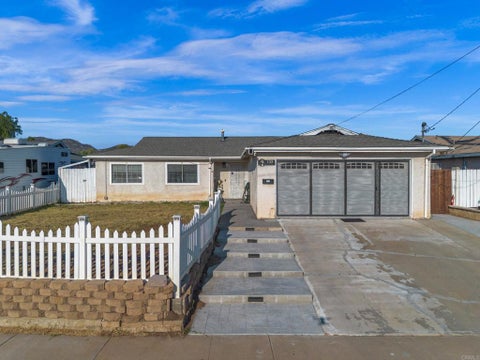 Photo of 133 N Stephanie Ln Ln, El Cajon, CA 92019 (MLS # PTP2604763)