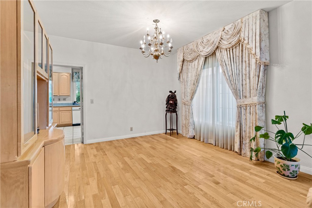 1908 W 237th Place