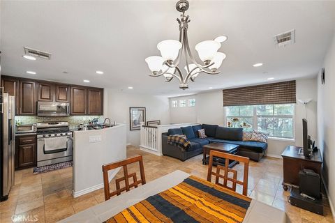 92 New Season Irvine CA 92602