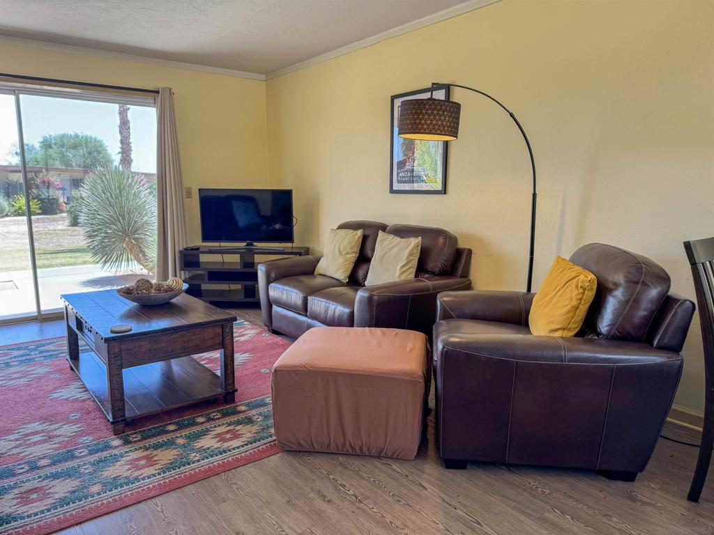 3158 Circle E 51