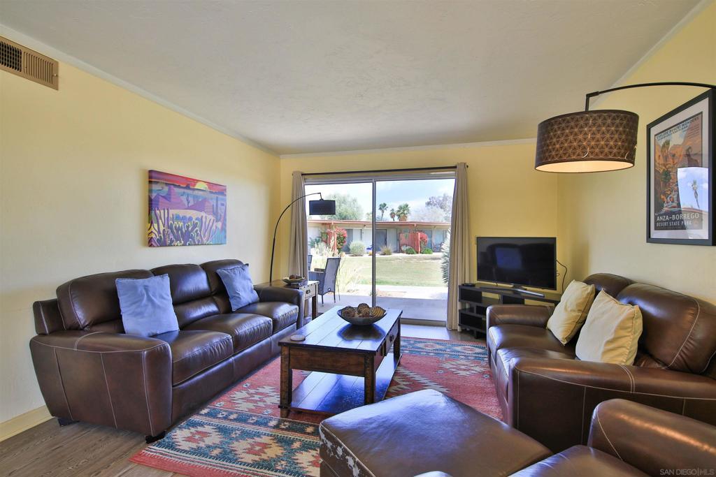 3158 Circle E 51