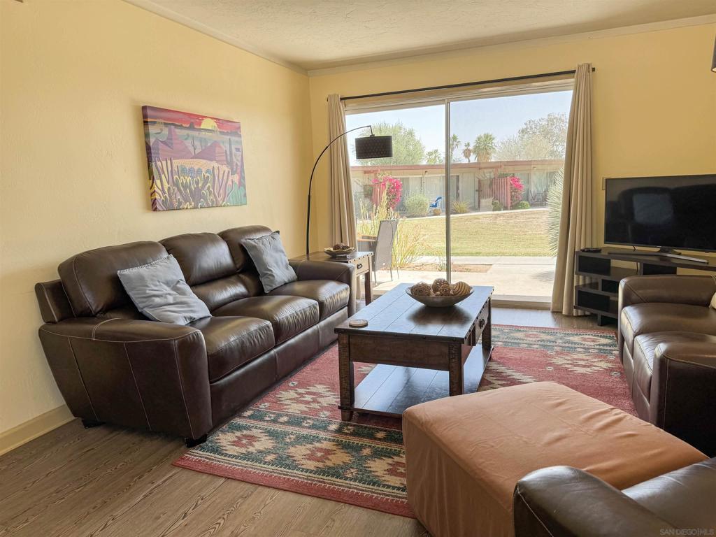 3158 Circle E 51