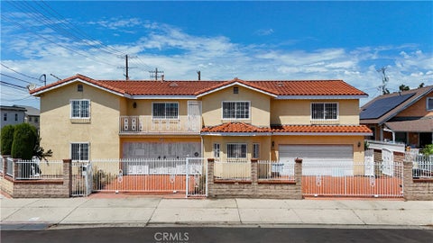 Photo of 3672 S Normandie AVE, Los Angeles, CA 90007 (MLS # TR26177121)