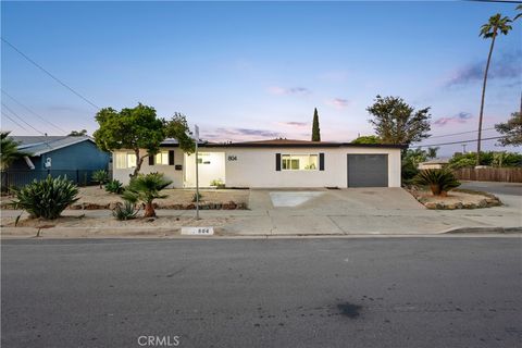 804 Daisy Street Escondido CA 92027