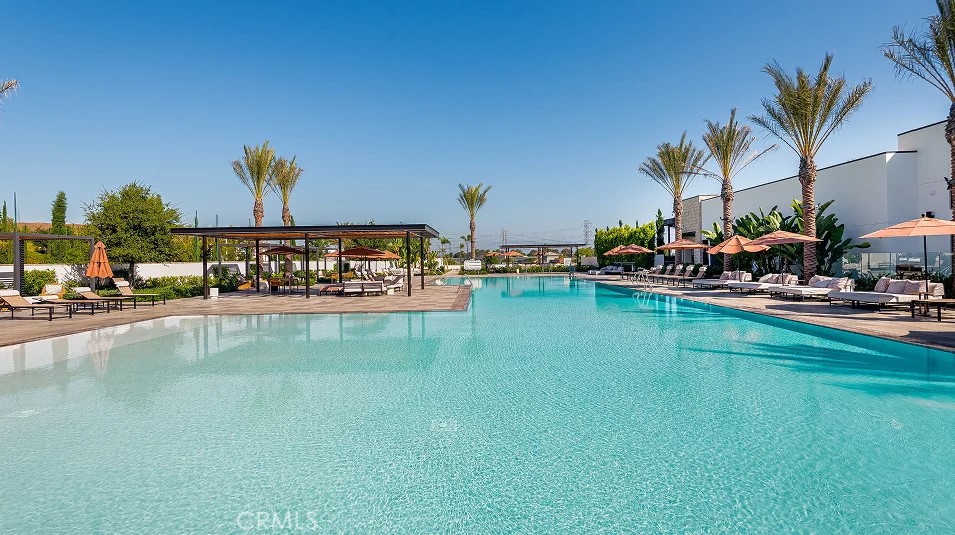 Aria at Metro Heights - Residential