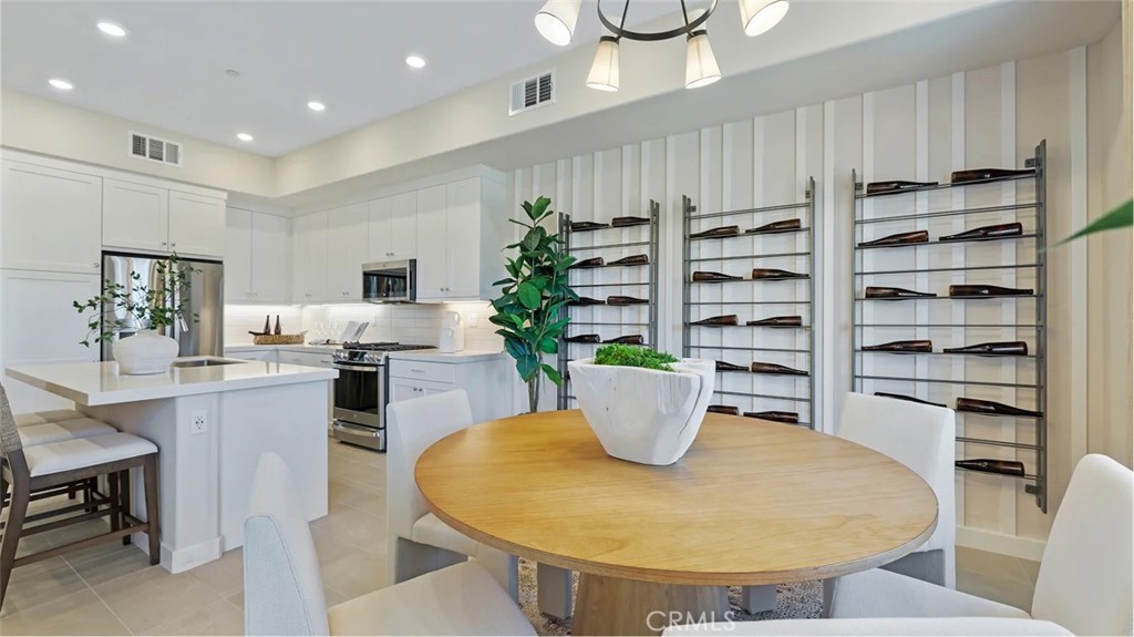 Aria at Metro Heights - Residential