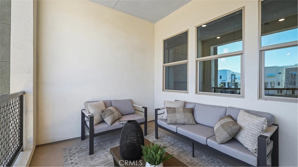 Aria at Metro Heights - Residential