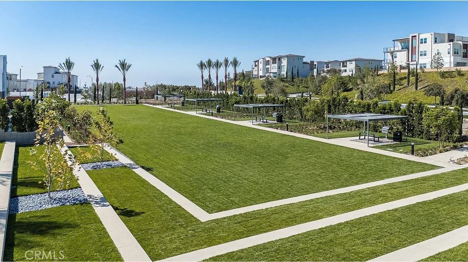 Aria at Metro Heights - Residential