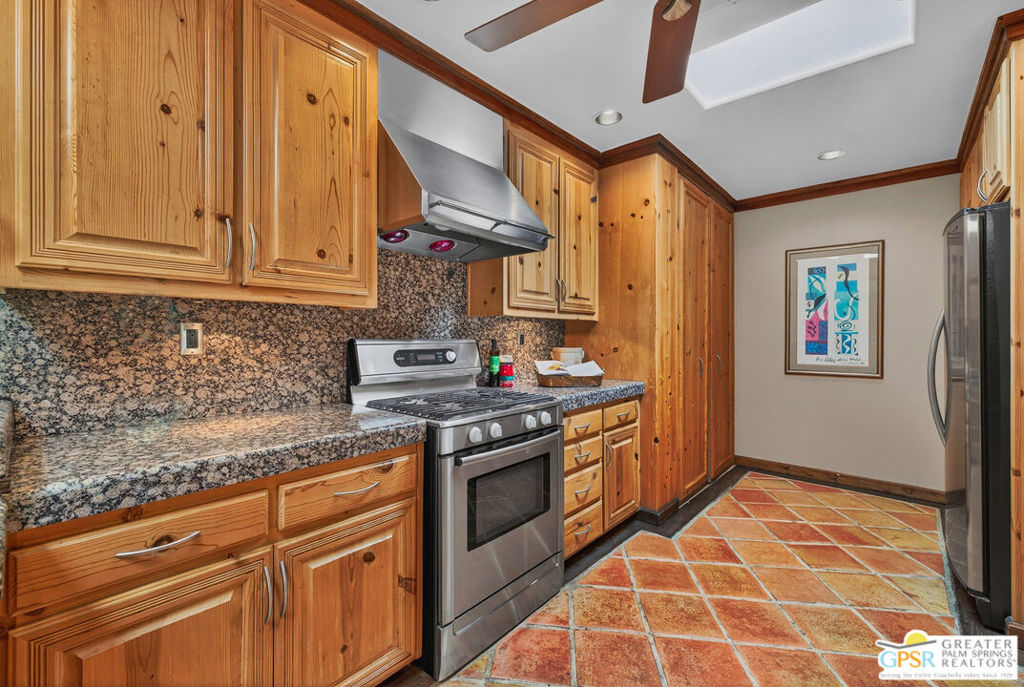 Twin Palms - Residential