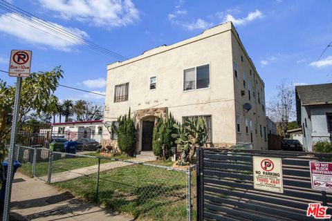 Photo of 625 E 50th Street, Los Angeles, CA 90011 (MLS # 26650153)