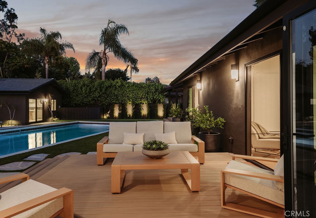 Properties 3 5401 E El Parque