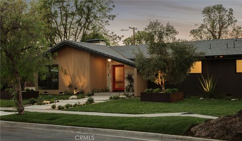 5401 E El Parque Long Beach CA 90815