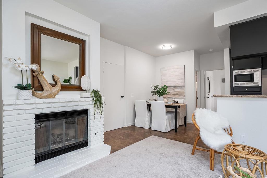 4338 Montalvo 3