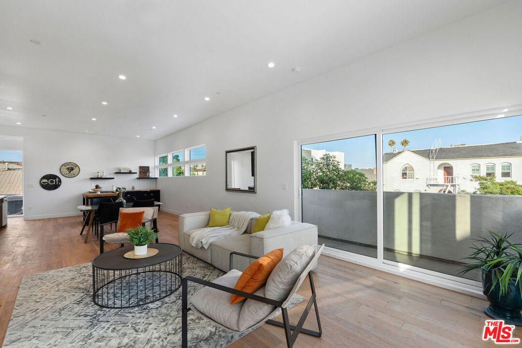 2600 N Glassell Street