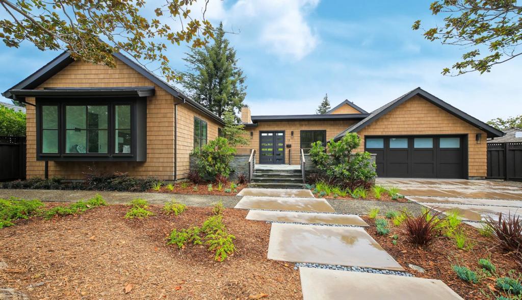 Spectacular new home.