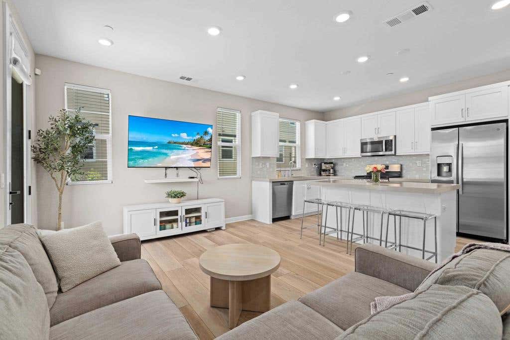 Photo of 1233 Sunrise View Vw #105, San Marcos, CA 92078 (MLS # 260014534SD)