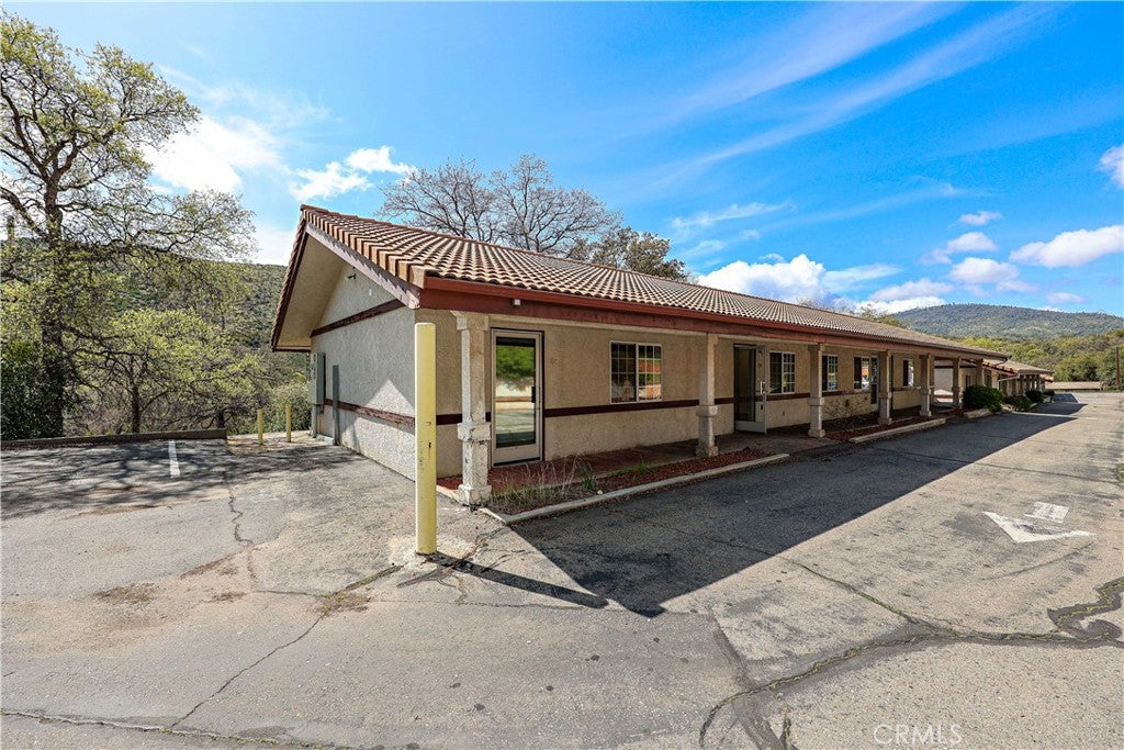 5320 State Highway 49 N