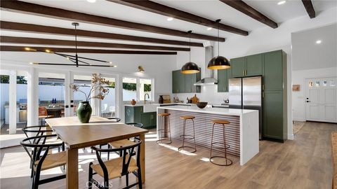 1657 Texas Costa Mesa CA 92626