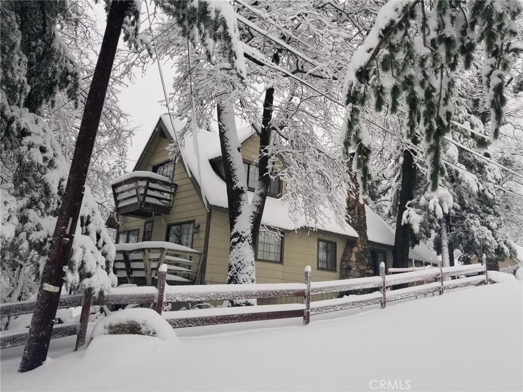 Beautiful Mountain Home in the Lovely Valley of Enchantment. Located two minutes from Lake Gregory and Charming Downtown Crestline. Close to Restaurants, Shops, Farmer’s Market, Newly Rebuilt Goodwin’s Market, Bowling Alley, Local bars and Pubs. Great Commuter Location on a County Maintained Road. This Lovely 1040’s Built Home has all The Charm and Solid Build of Yesteryear with the Security of some Modern Updates. Newer Windows, Newer Roof, Newer Sump Pump, Newer Tankless Water Heater, Etc. Shows as a Three Bedroom Two Bath But there Are Extra Rooms and a Full Basement So could be Counted as More. Large Stone Fireplace and Soaring Open Bean Ceilings, Tons of Windows and Natural Light, Two Large Tuff Sheds in the Yard for Additional Storage, Expansive Decking For outdoor Living, Triple-Sized Lot, Off Street Parking, and even a Seasonal Stream in the Back.
Come Make Some Beautiful Mountain Memories in Your New Home in the Woods!!
**** Hurry on This one. Great Sq Ft for the Price.*******