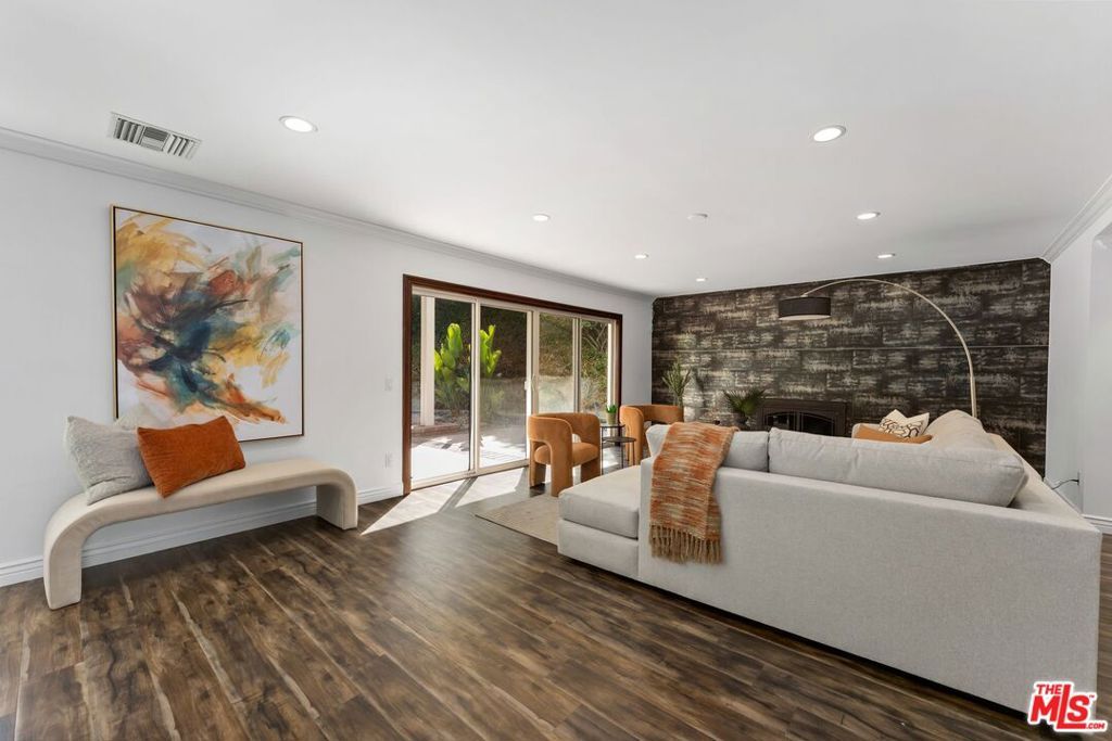 Photo of 3831 Saint Johnswood Drive, Woodland Hills, CA 91364 (MLS # 25618409)