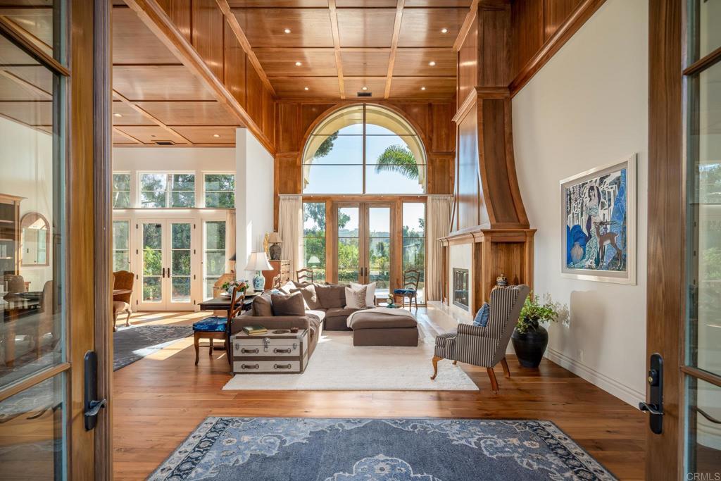 14479 Emerald Lane
