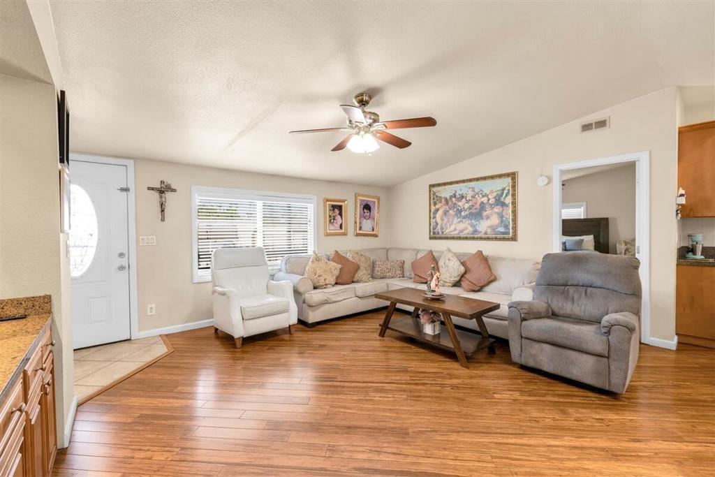 80000 Avenue 48 58