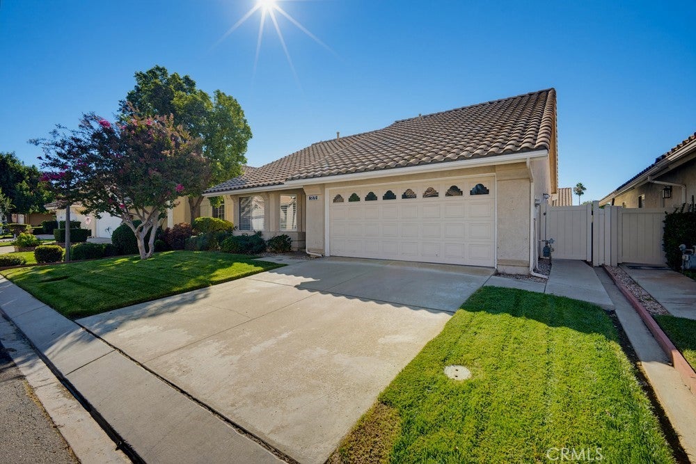 5870 Oakmont