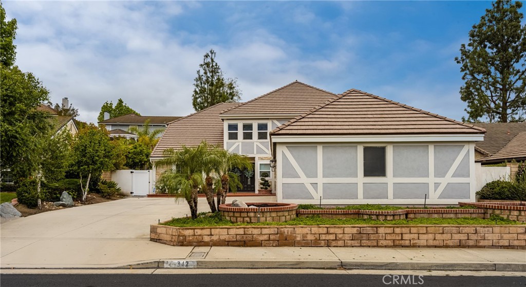 342 S SILVERBROOK DR.