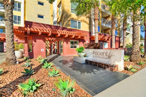 Photo of 21301 Erwin Street #231, Woodland Hills, CA 91367 (MLS # SR26156765)