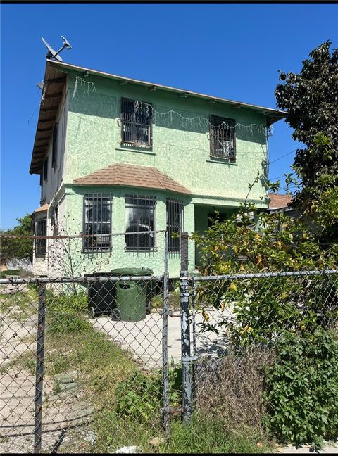 Photo of 619 E 22nd Street, Los Angeles, CA 90011 (MLS # MB26002173)