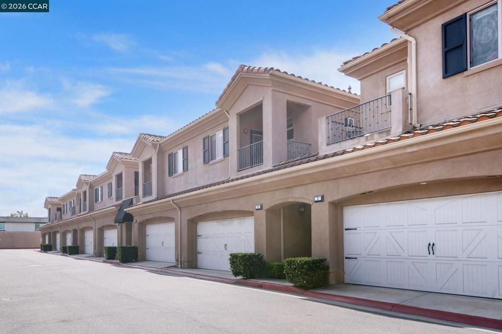 Photo of 20402 Santa Ana Ave Ave #4, Newport Beach, CA 92660 (MLS # 41126885)