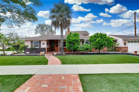 Photo of 307 11th, Azusa, CA 91702 (MLS # WS26065109)