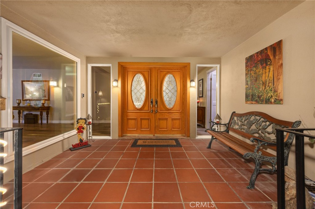 1481 Kensington Drive